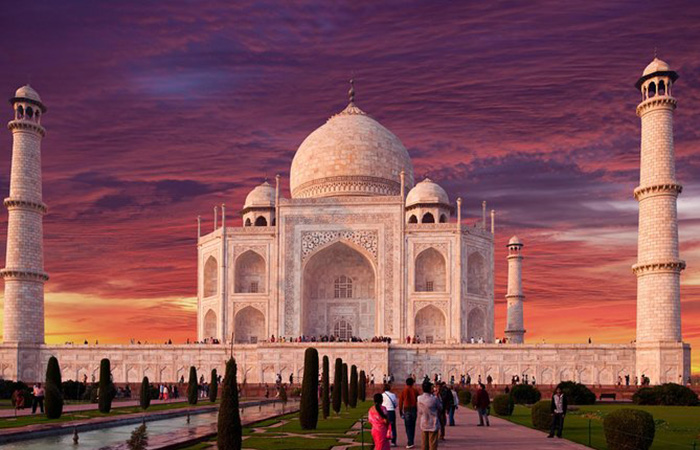 Taj Mahal Tour Packages